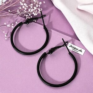 5 For $25💫Chic Small Black Hoops